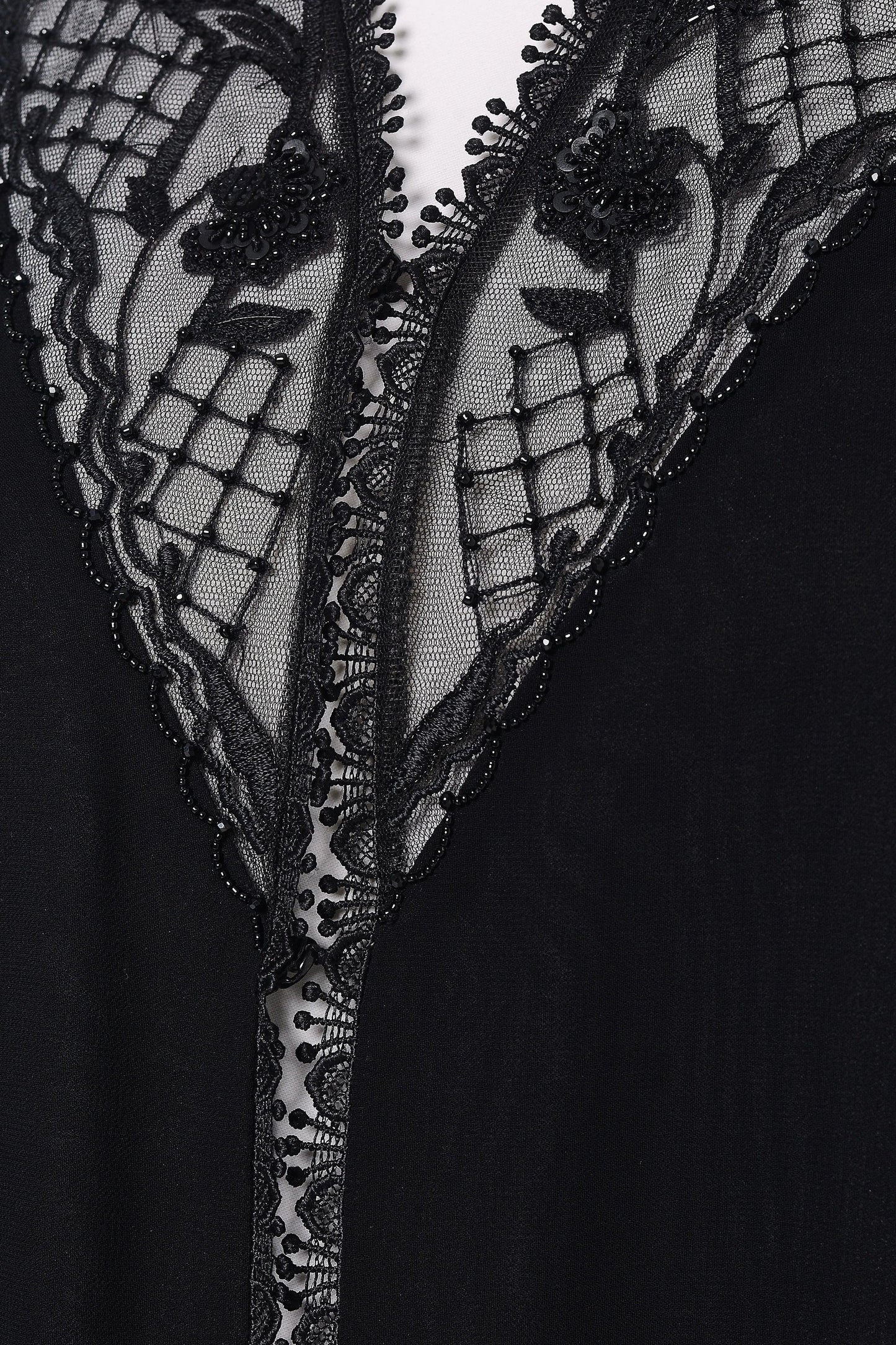 Black Chiffon Bahraini Abaya